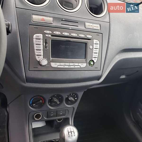 Грузовой фургон Ford Transit Connect 2013 в Харькове