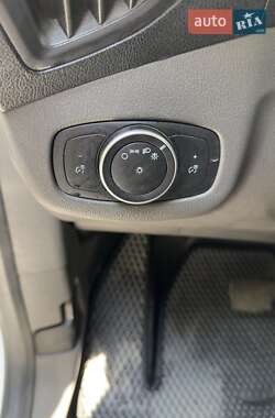 Вантажний фургон Ford Transit Connect 2019 в 