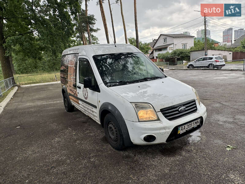 Грузовой фургон Ford Transit Connect 2013 в 