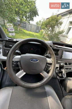 Мінівен Ford Transit Connect 2012 в 