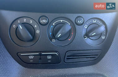 Вантажний фургон Ford Transit Connect 2016 в 