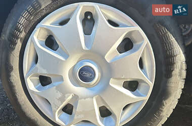 Вантажний фургон Ford Transit Connect 2016 в 