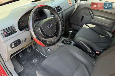 Минивэн Ford Transit Connect 2004 в 