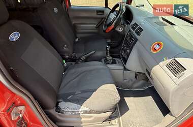 Минивэн Ford Transit Connect 2004 в 