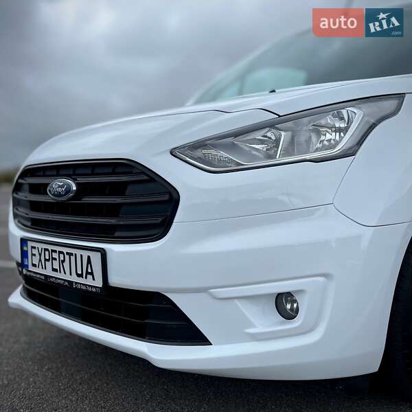 Вантажний фургон Ford Transit Connect 2018 в Києві