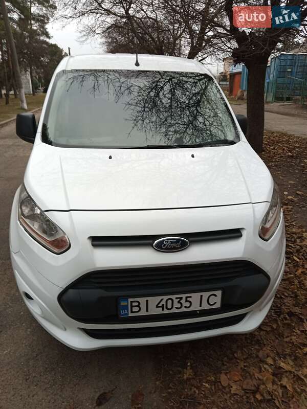 Мінівен Ford Transit Connect 2015 в Онуфріївці