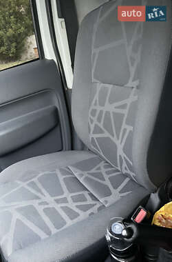 Вантажний фургон Ford Transit Connect 2013 в 
