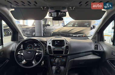 Минивэн Ford Transit Connect 2021 в 