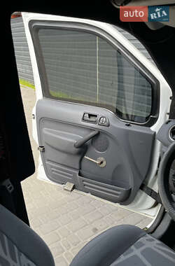 Грузовой фургон Ford Transit Connect 2011 в 