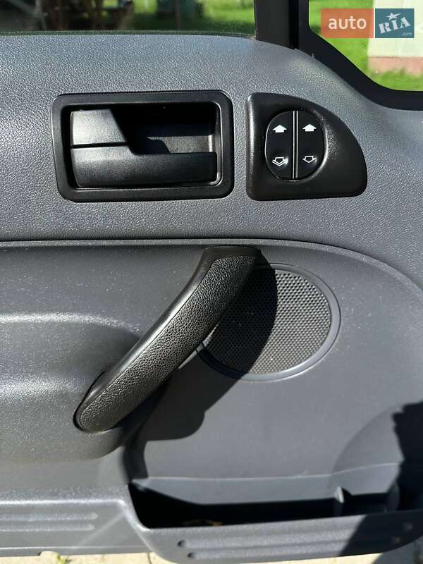 Мінівен Ford Transit Connect 2011 в Камені-Каширському