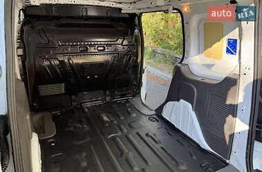 Вантажний фургон Ford Transit Connect 2018 в 