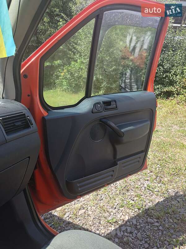 Вантажний фургон Ford Transit Connect 2007 в Тячеві фото 8 Вантажний фургон Ford Transit Connect 2007 в Тячеві