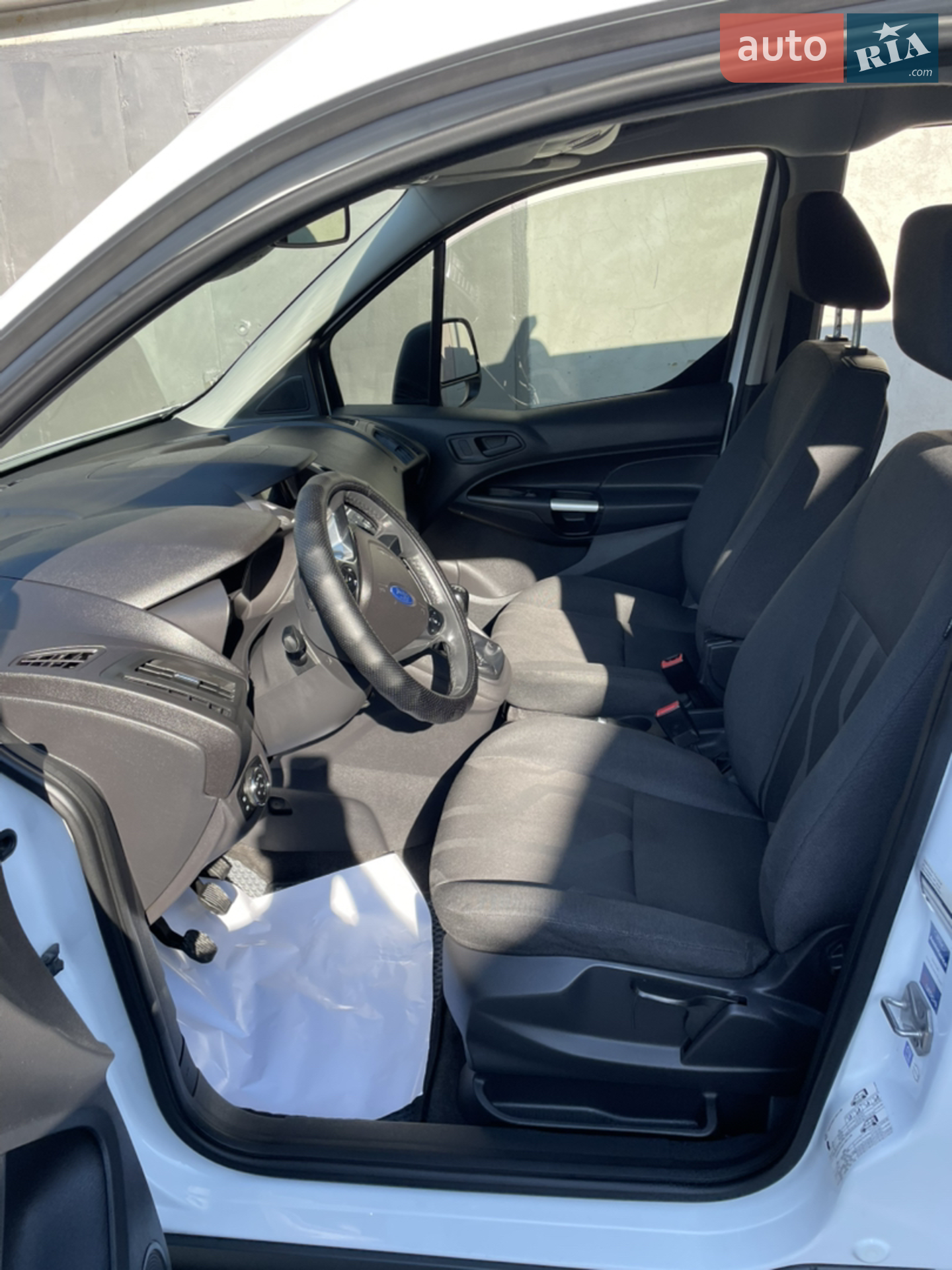 2015 Ford Transit Connect - мініатюра 13