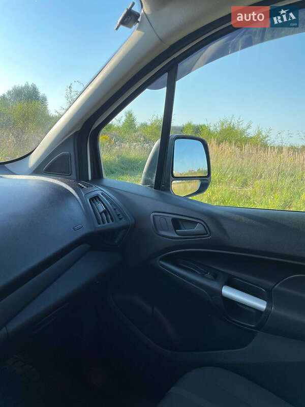 Вантажний фургон Ford Transit Connect 2015 в Костопілі