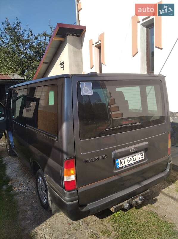Мінівен Ford Transit Connect 2006 в Коломиї