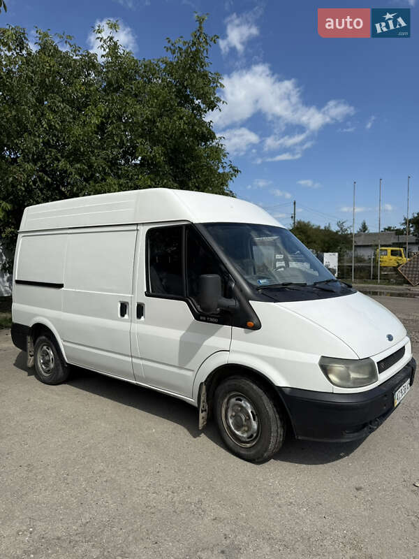 Грузовой фургон Ford Transit Connect 2004 в 