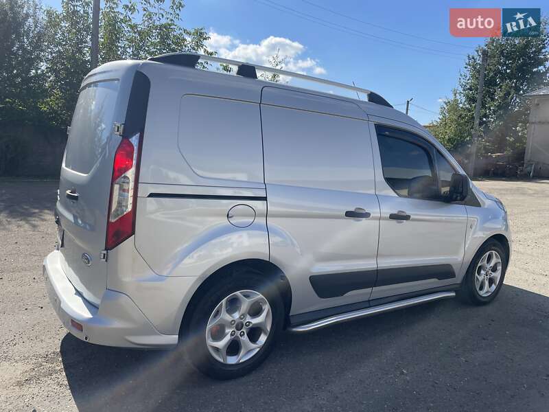 Грузовой фургон Ford Transit Connect 2016 в Черновцах