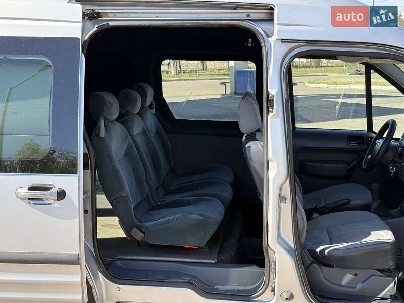 Вантажний фургон Ford Transit Connect 2011 в Миколаєві