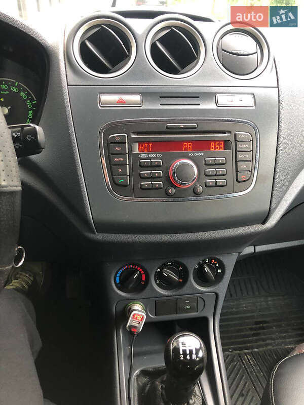 Мінівен Ford Transit Connect 2011 в Луцьку