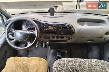 Мінівен Ford Transit Connect 2002 в 