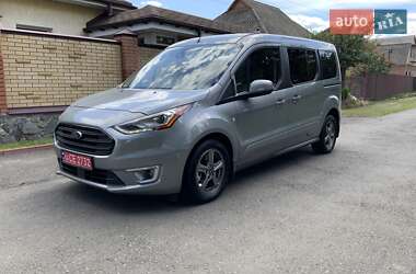 Минивэн Ford Transit Connect 2023 в 