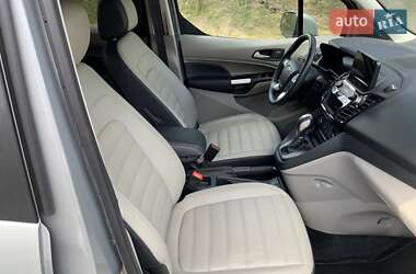 Минивэн Ford Transit Connect 2023 в 