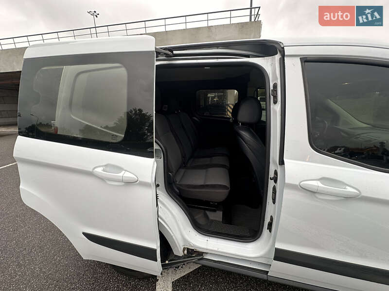 Грузовой фургон Ford Transit Connect 2014 в Киеве