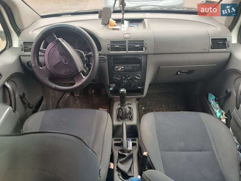 Мінівен Ford Transit Connect 2004 в Вінниці фото 13 Мінівен Ford Transit Connect 2004 в Вінниці