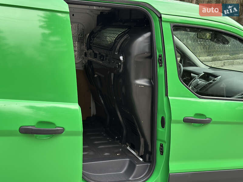 Вантажопасажирський фургон Ford Transit Connect 2015 в Хмільнику