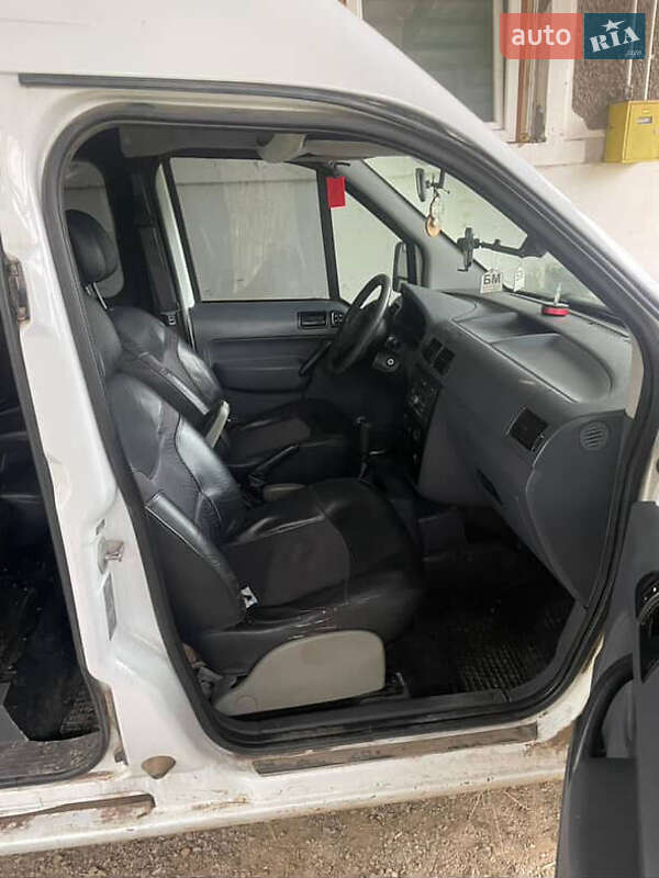 Минивэн Ford Transit Connect 2008 в Черновцах
