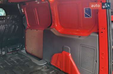 Вантажний фургон Ford Transit Connect 2018 в 
