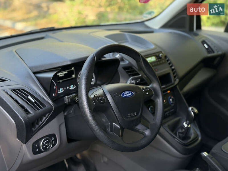 Минивэн Ford Transit Connect 2018 в Андрушевке