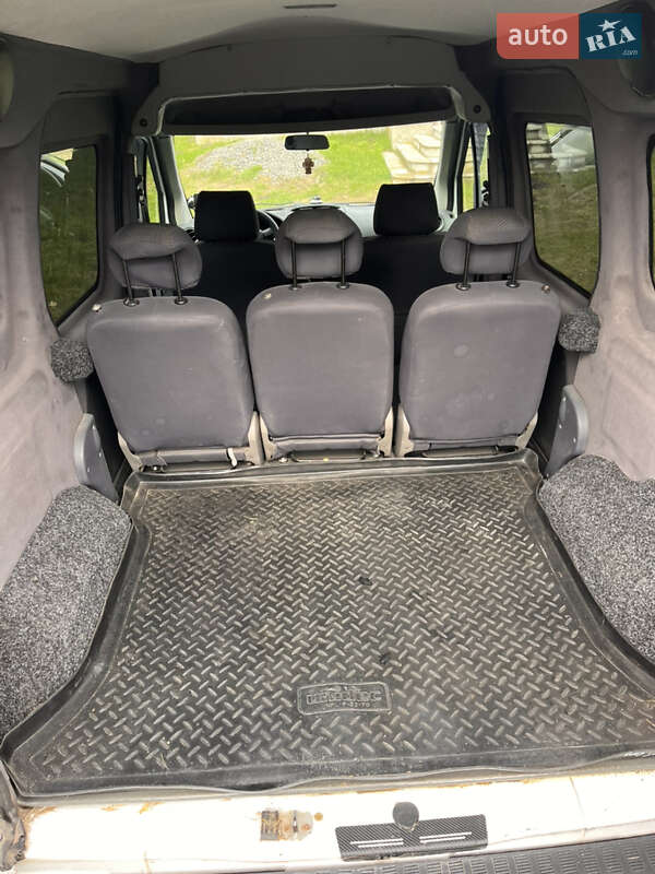 Мінівен Ford Transit Connect 2009 в Бродах