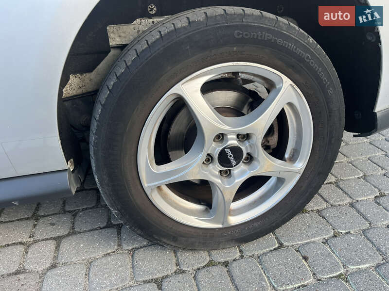 Вантажний фургон Ford Transit Connect 2014 в Львові