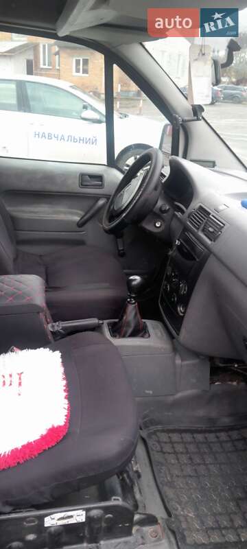 Грузовой фургон Ford Transit Connect 2003 в Сарнах фото 5 Грузовой фургон Ford Transit Connect 2003 в Сарнах