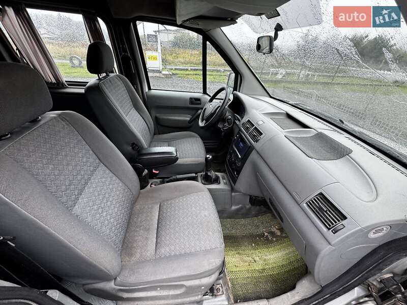 Минивэн Ford Transit Connect 2005 в Ужгороде