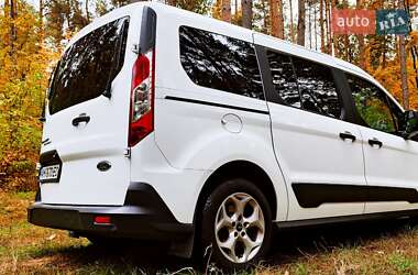 Мінівен Ford Transit Connect 2016 в 