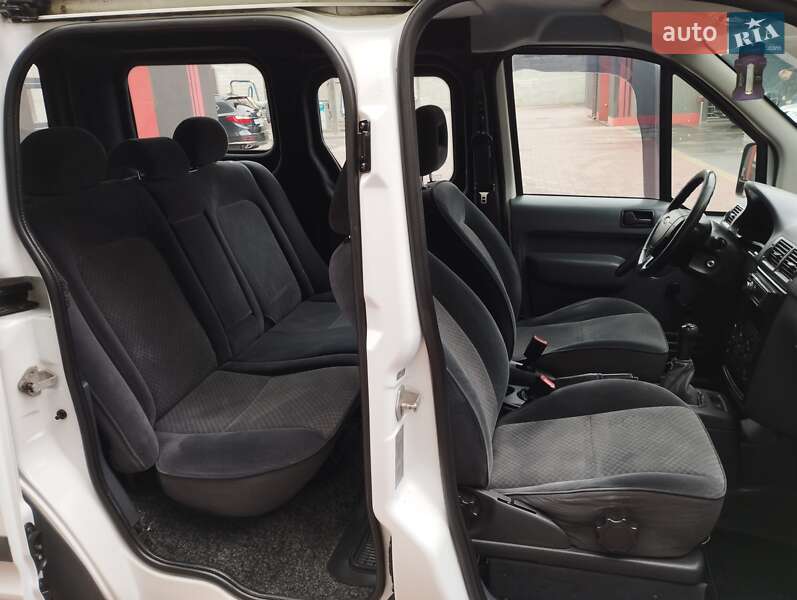Минивэн Ford Transit Connect 2006 в Остроге фото 16 Минивэн Ford Transit Connect 2006 в Остроге