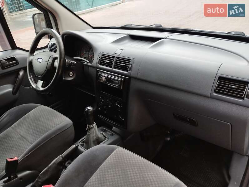 Минивэн Ford Transit Connect 2006 в Остроге фото 22 Минивэн Ford Transit Connect 2006 в Остроге