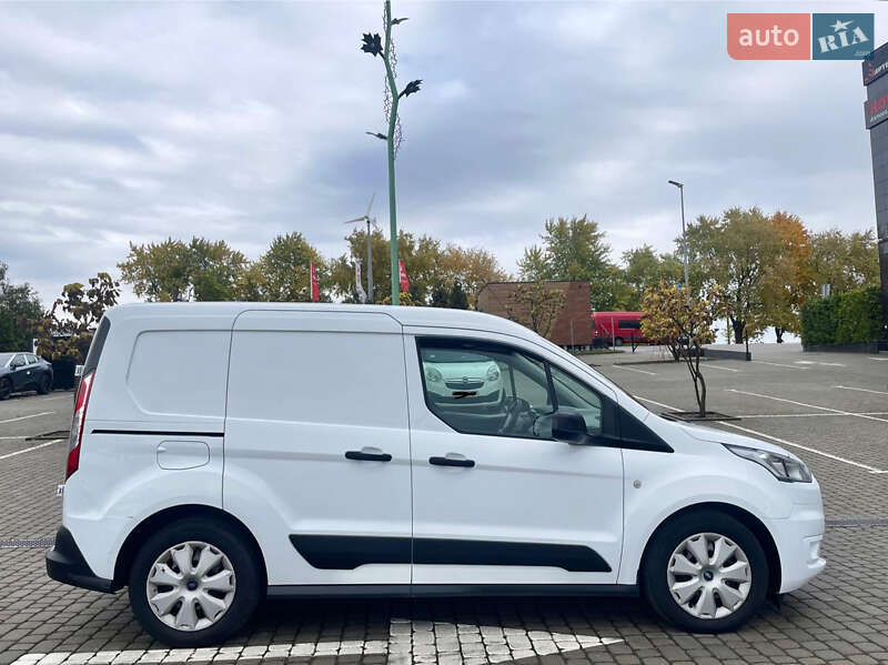 Грузовой фургон Ford Transit Connect 2019 в Львове