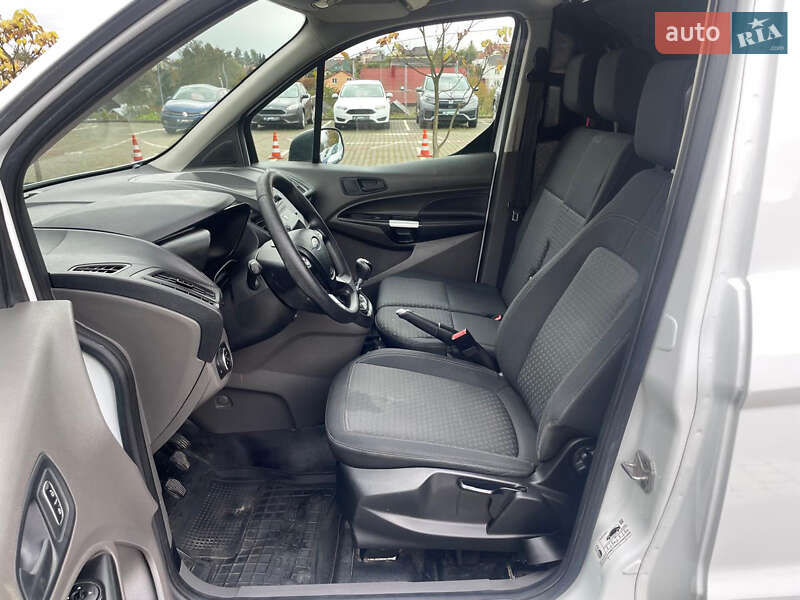 Грузовой фургон Ford Transit Connect 2019 в Львове