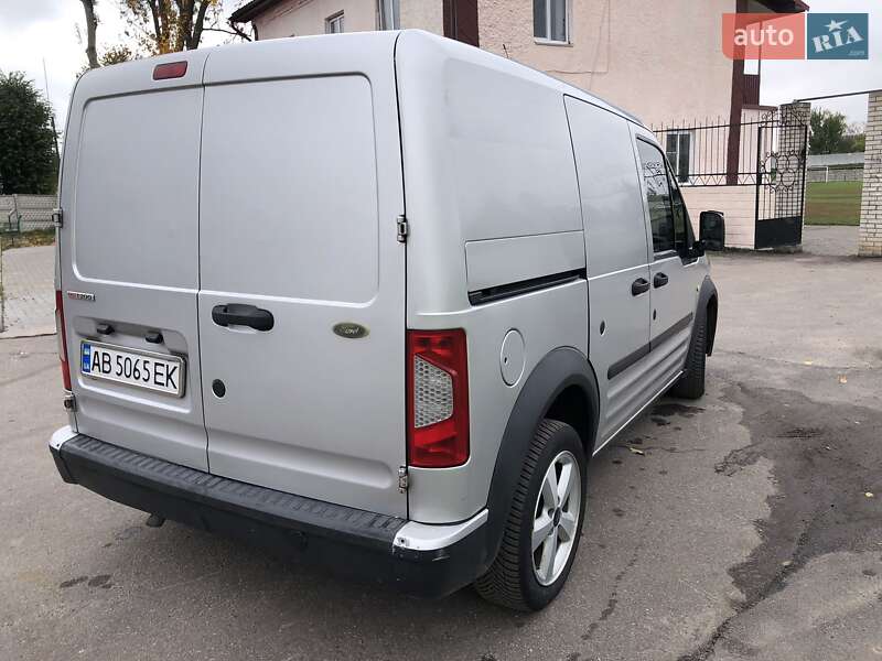 Вантажний фургон Ford Transit Connect 2012 в Липовці