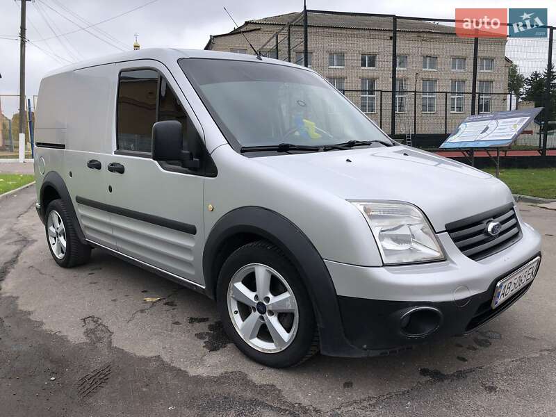 Вантажний фургон Ford Transit Connect 2012 в Липовці