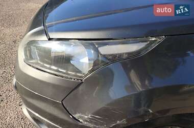 Минивэн Ford Transit Connect 2016 в 