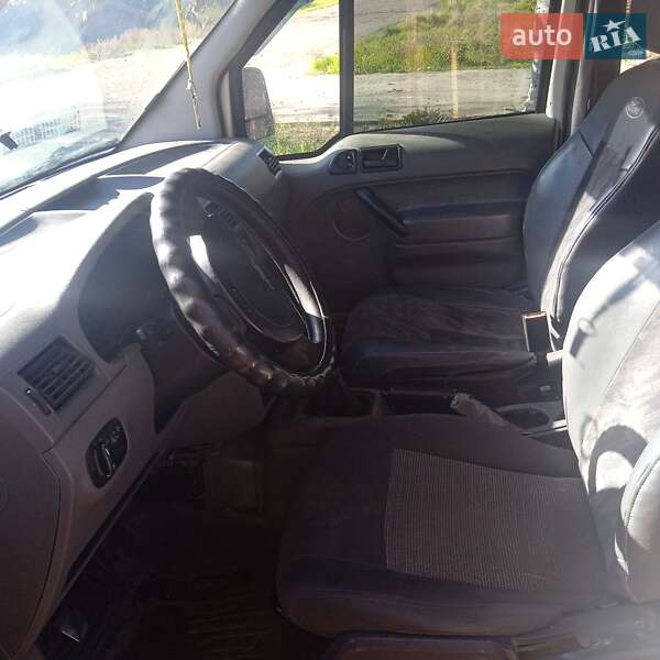 Минивэн Ford Transit Connect 2003 в Снигиревке фото 18 Минивэн Ford Transit Connect 2003 в Снигиревке