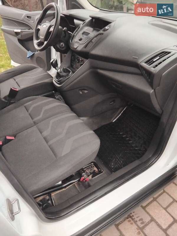 Вантажний фургон Ford Transit Connect 2014 в Тячеві