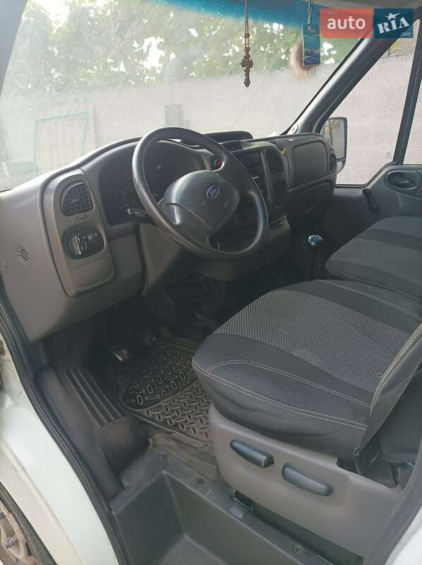 Мінівен Ford Transit Connect 2003 в Прилуках