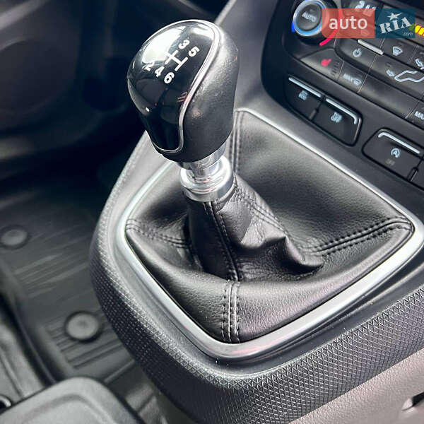 Грузовой фургон Ford Transit Connect 2021 в Киеве