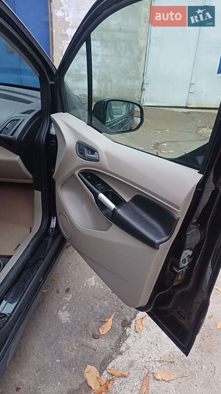 Мінівен Ford Transit Connect 2017 в Дніпрі фото 11 Мінівен Ford Transit Connect 2017 в Дніпрі