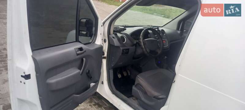Вантажний фургон Ford Transit Connect 2011 в Білій Церкві фото 5 Вантажний фургон Ford Transit Connect 2011 в Білій Церкві